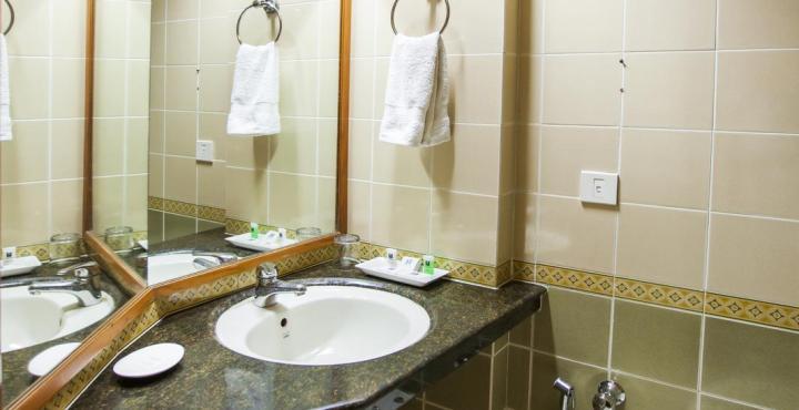 Comfort Inn President Near Ahmedabad Junction Station Εξωτερικό φωτογραφία