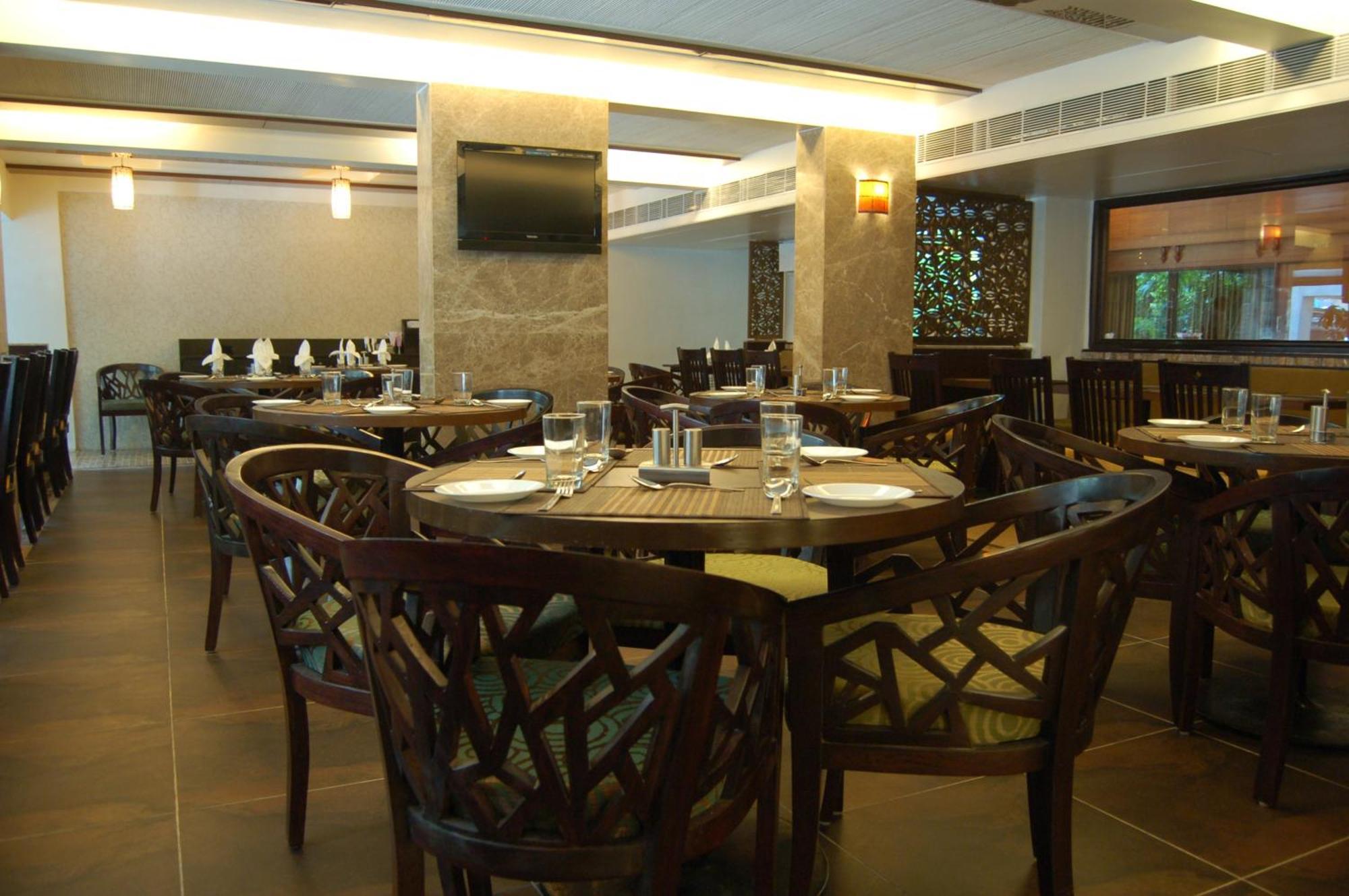 Comfort Inn President Near Ahmedabad Junction Station Εξωτερικό φωτογραφία