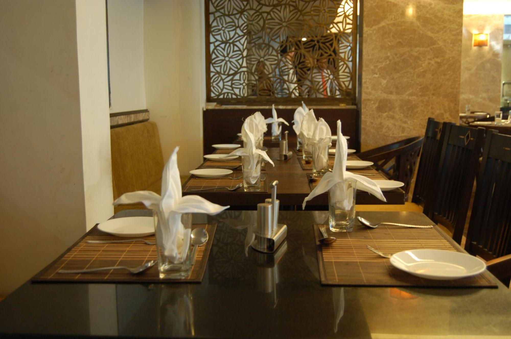 Comfort Inn President Near Ahmedabad Junction Station Εξωτερικό φωτογραφία