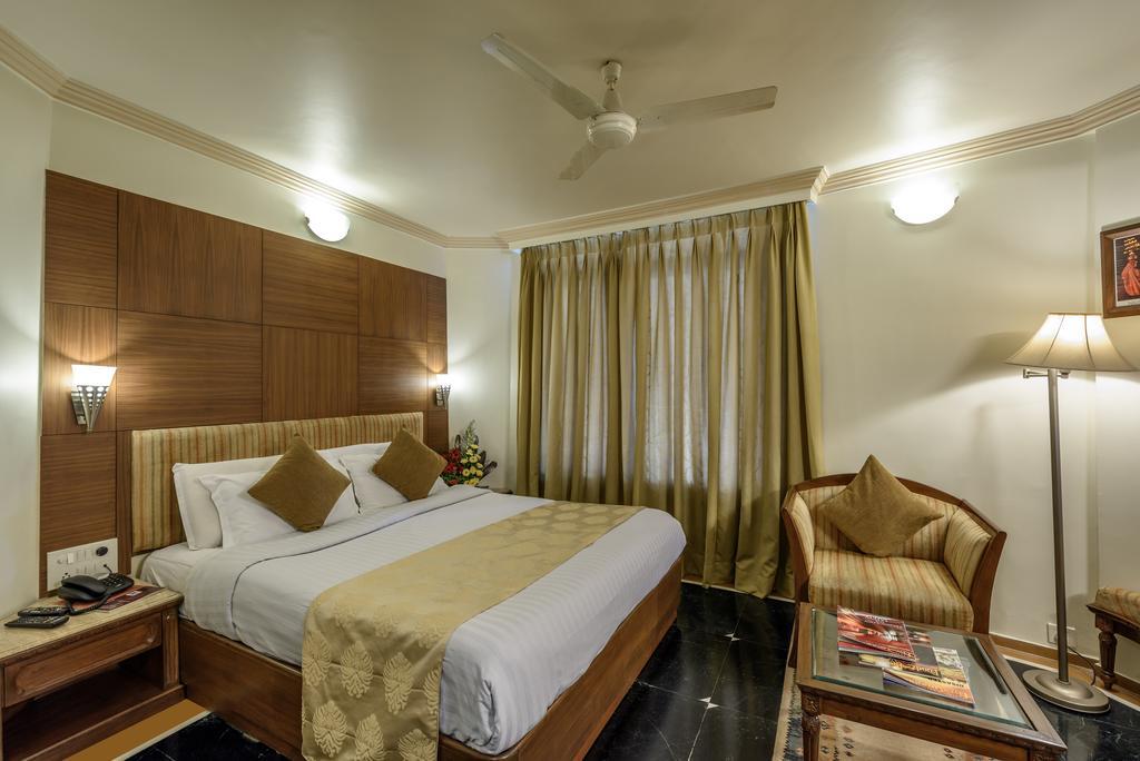 Comfort Inn President Near Ahmedabad Junction Station Εξωτερικό φωτογραφία