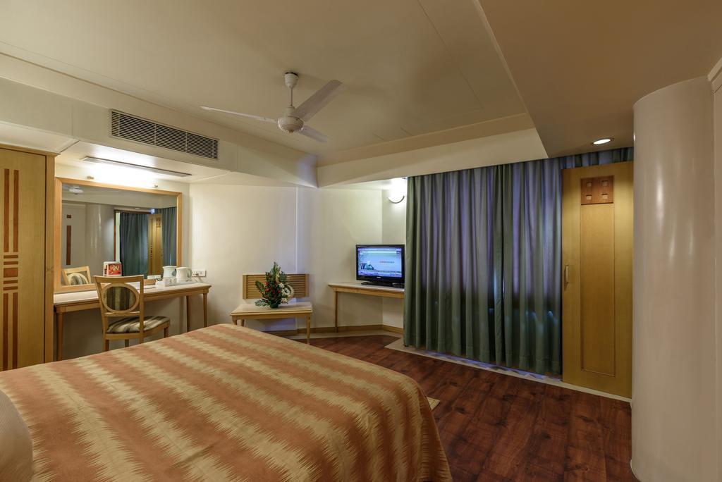 Comfort Inn President Near Ahmedabad Junction Station Εξωτερικό φωτογραφία